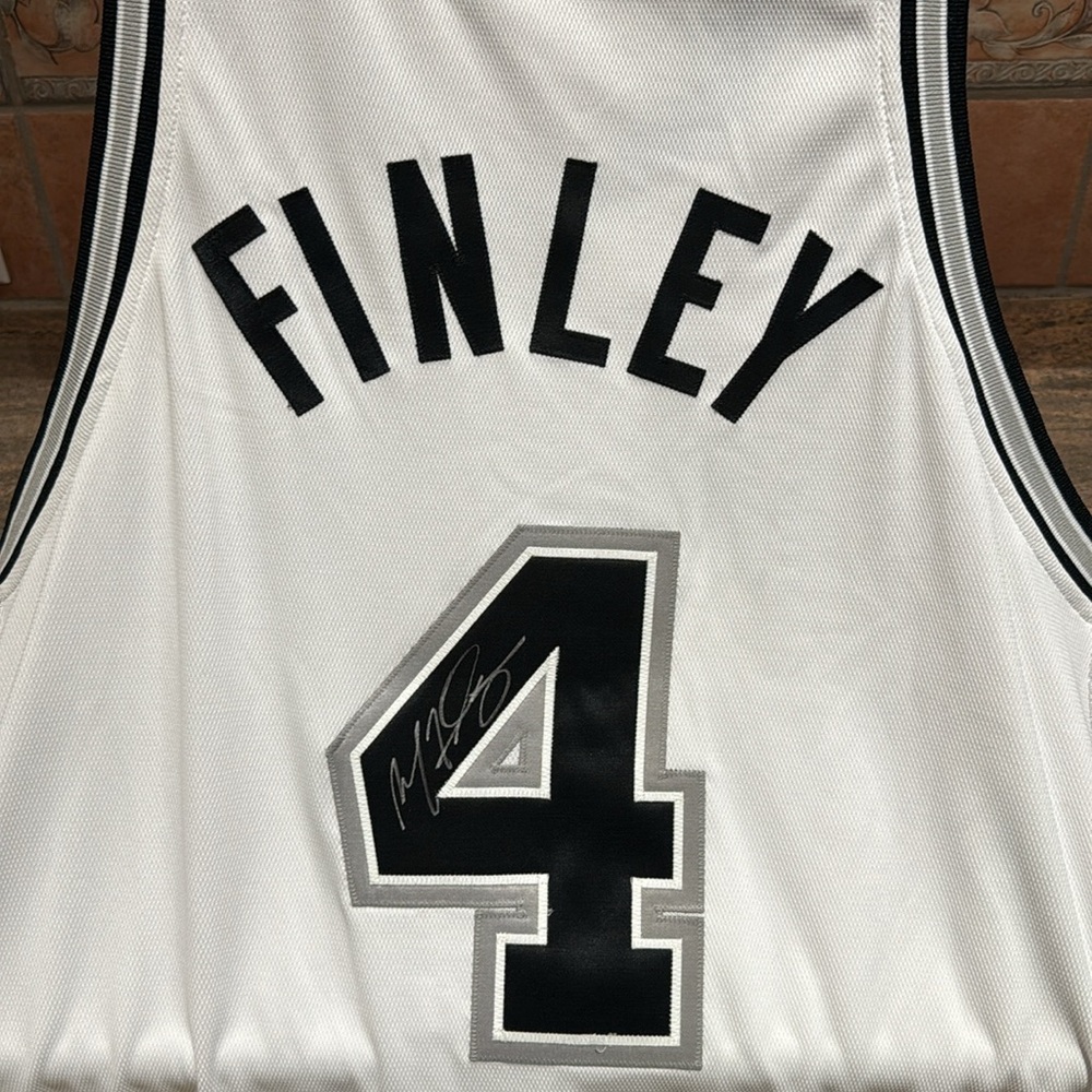 RARE Game Jersey Adidas SIGNED Michael Finley San Antonio Spurs Jersey 2006-2007 - Picture 8 of 10